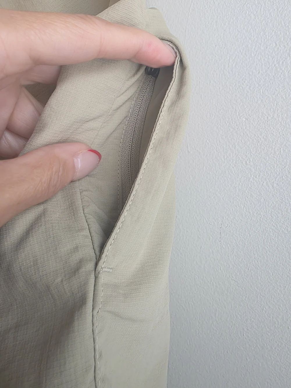The North Face Men's Khaki Nylon Hiking Shorts Size Medium